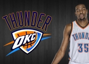 开云官网-赛道与绿茵的奇妙共振，F1揭幕战之夜，德布劳内如何诠释攻防统治