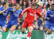 开云体育在线-法比尼奥冠军级表现定乾坤，乌拉圭力克爱尔兰的战术启示