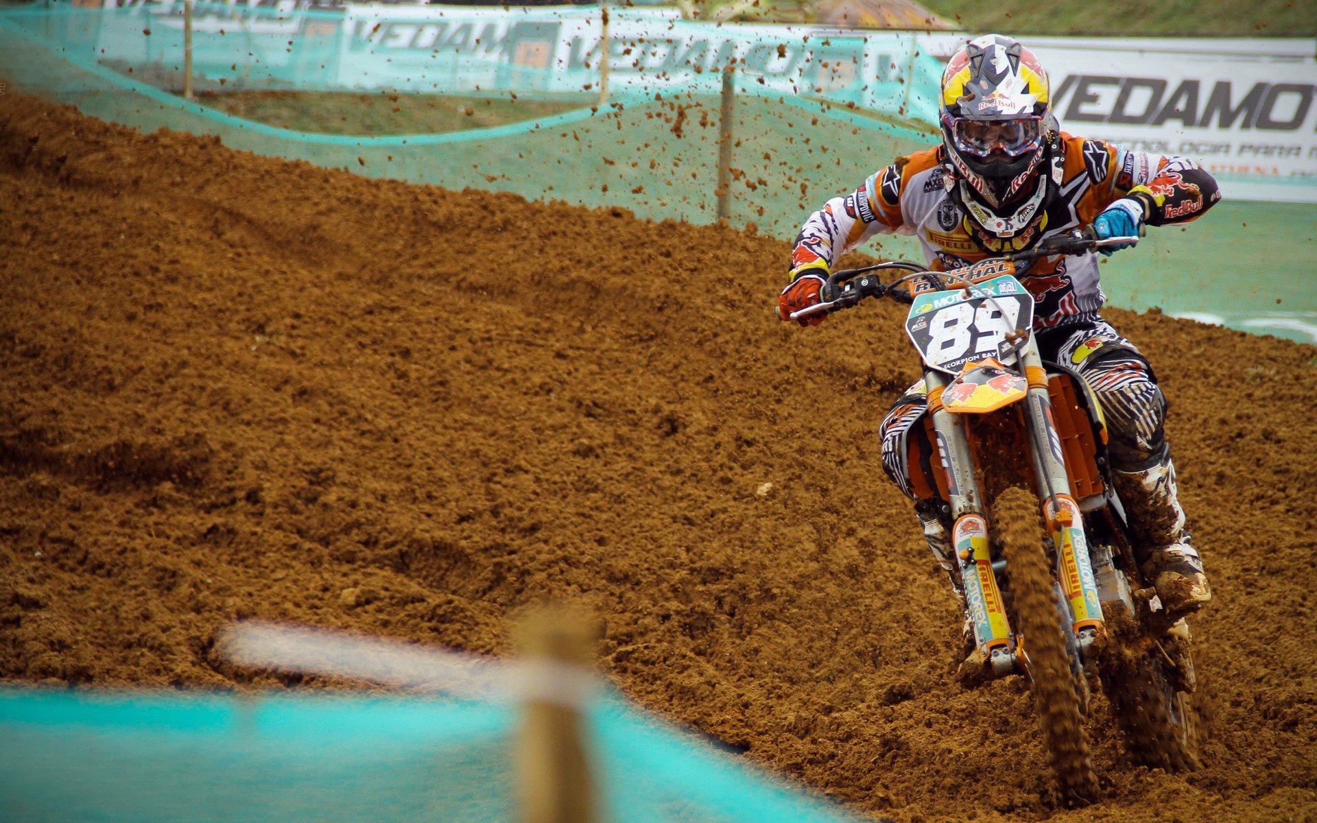 绝杀与点燃，从绿茵场到乒乓台，竞技体育的永恒心跳